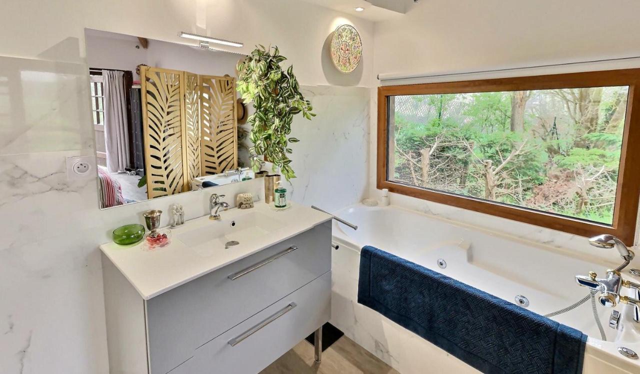 Le Petit Aventin Ferienhaus Brosville